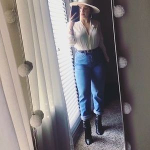 Fashion Nova Mom Jeans(I Got It From My Mama Jeans